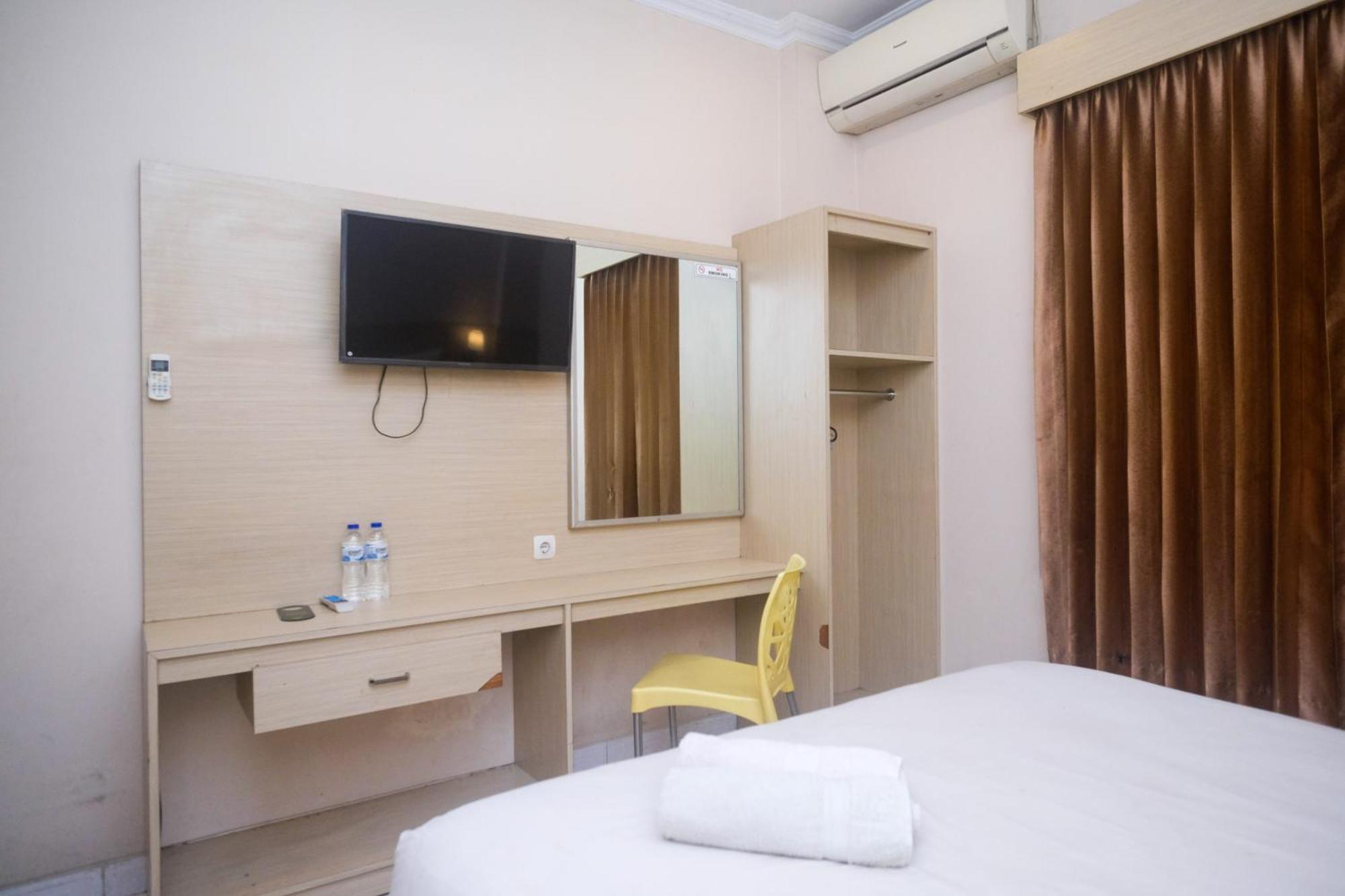 โอโย 902 โฮเต็ล ปนดก อังกุน Hotel Maguwo ภายนอก รูปภาพ